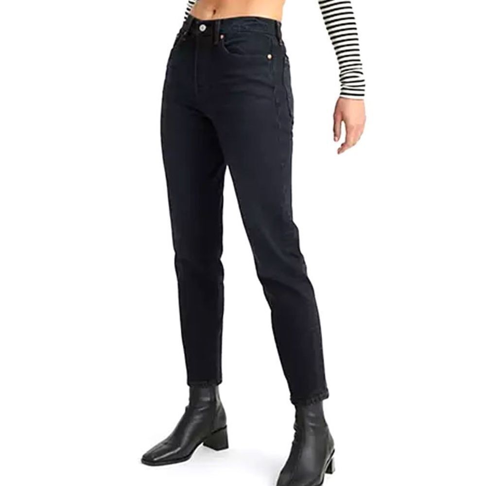 Levi’s - “Wedgie” Icon Regular Fit, High-Rise Jeans - Size 29 "Wild Bunch" Black